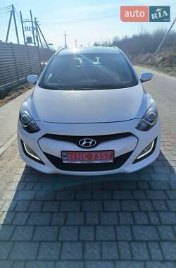 Універсал Hyundai i30 2013 в Львові