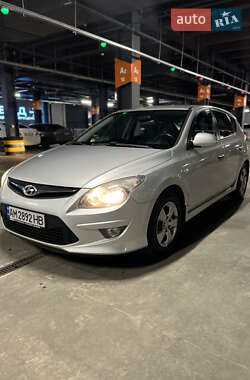 Хетчбек Hyundai i30 2011 в Києві