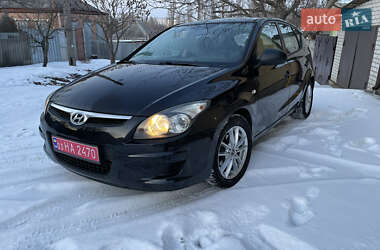 Хетчбек Hyundai i30 2010 в Харкові