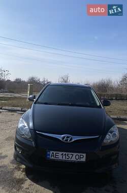 Хэтчбек Hyundai i30 2009 в 