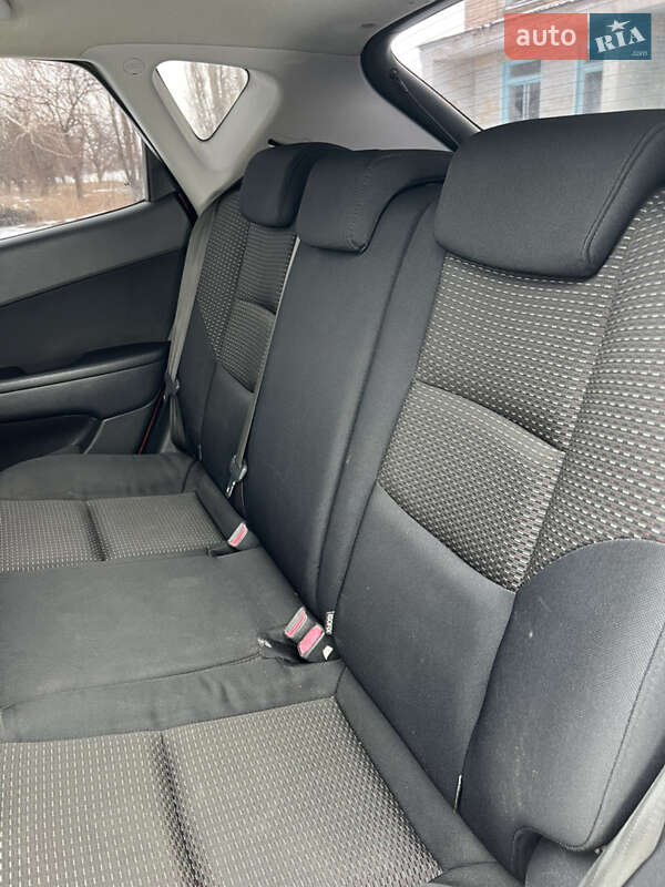 Хетчбек Hyundai i30 2008 в Валках