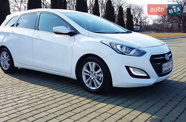 Універсал Hyundai i30 2015 в 