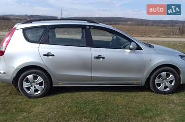 Универсал Hyundai i30 2009 в 