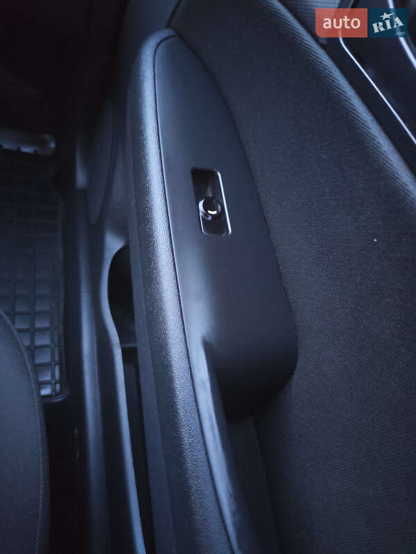 Хетчбек Hyundai i30 2011 в Підволочиську