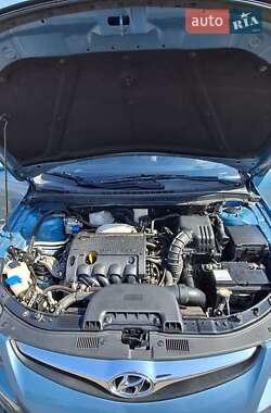 Хетчбек Hyundai i30 2010 в Кривому Розі