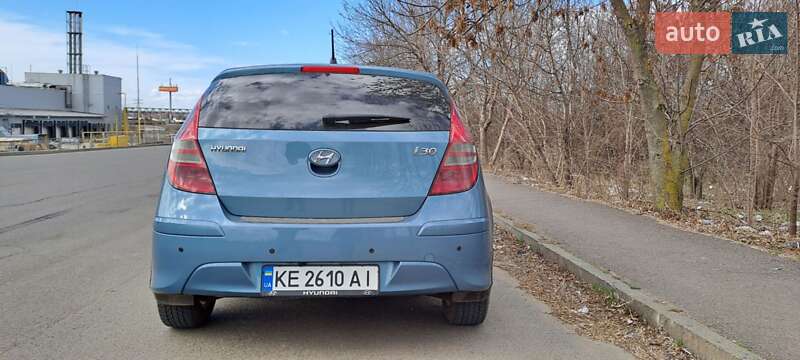 Хетчбек Hyundai i30 2010 в Кривому Розі