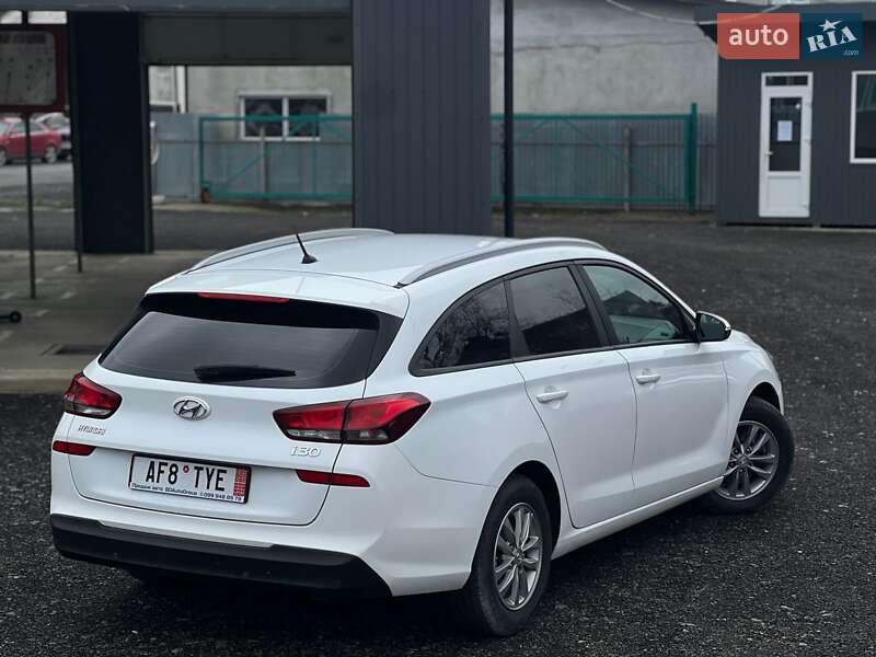 Універсал Hyundai i30 2017 в Ужгороді