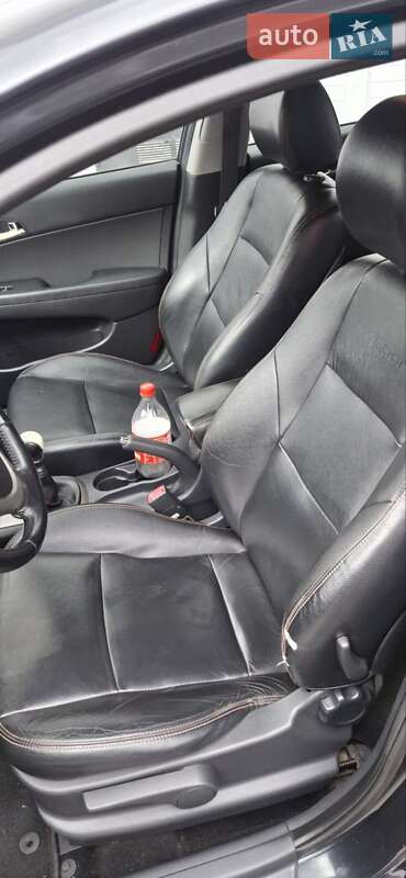 Хетчбек Hyundai i30 2010 в Києві