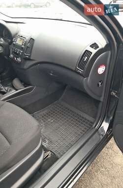 Универсал Hyundai i30 2009 в 