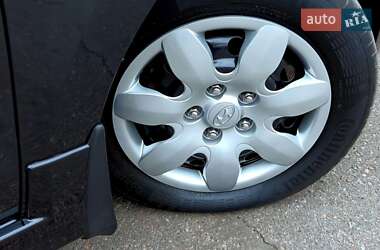 Хетчбек Hyundai i30 2008 в 