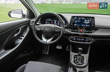 Хэтчбек Hyundai i30 2022 в 