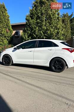 Хэтчбек Hyundai i30 2016 в 
