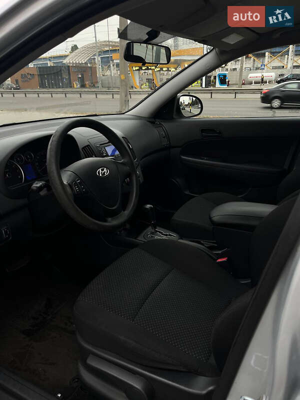 Хетчбек Hyundai i30 2009 в Києві