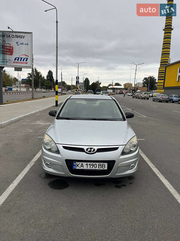 Хетчбек Hyundai i30 2009 в Києві