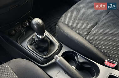 Хэтчбек Hyundai i30 2011 в 