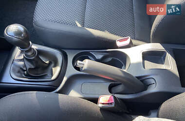 Хетчбек Hyundai i30 2010 в 
