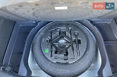 Хетчбек Hyundai i30 2010 в 