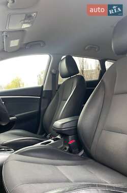 Универсал Hyundai i30 2013 в 