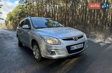 Універсал Hyundai i30 2008 в 