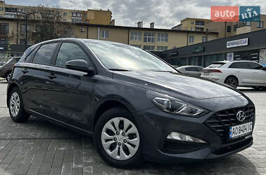 Хэтчбек Hyundai i30 2023 в 