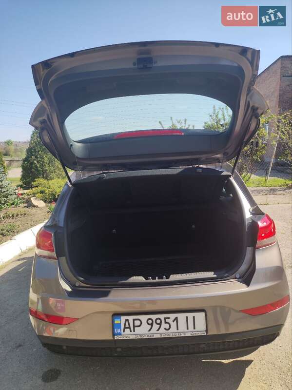 Хэтчбек Hyundai i30 2021 в Запорожье