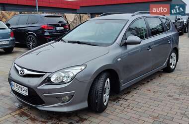 Універсал Hyundai i30 2012 в 