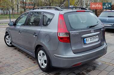 Універсал Hyundai i30 2012 в 