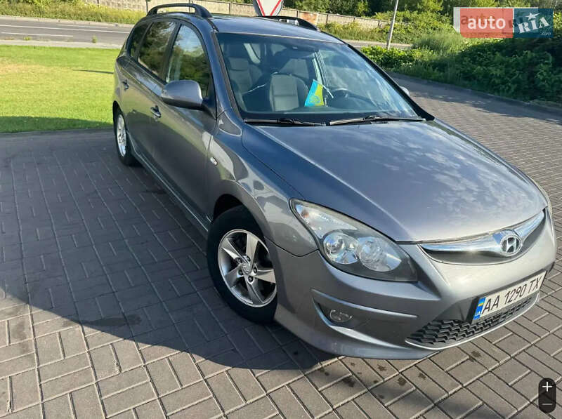 Hyundai i30 2012