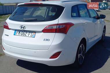 Универсал Hyundai i30 2016 в 