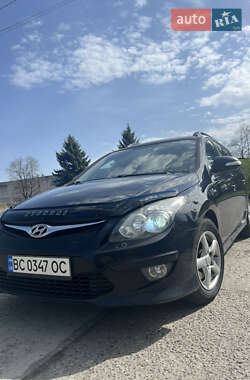 Универсал Hyundai i30 2010 в 