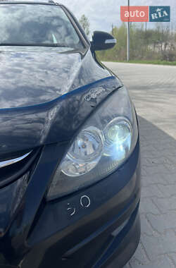 Универсал Hyundai i30 2010 в 