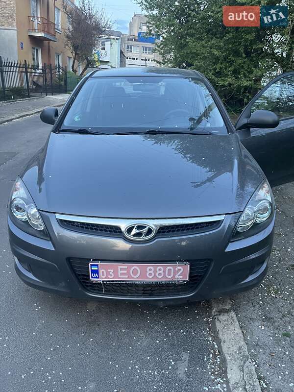 Hyundai i30 2009