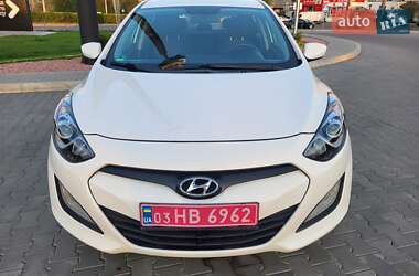 Хэтчбек Hyundai i30 2014 в 