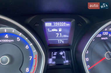 Хэтчбек Hyundai i30 2013 в 