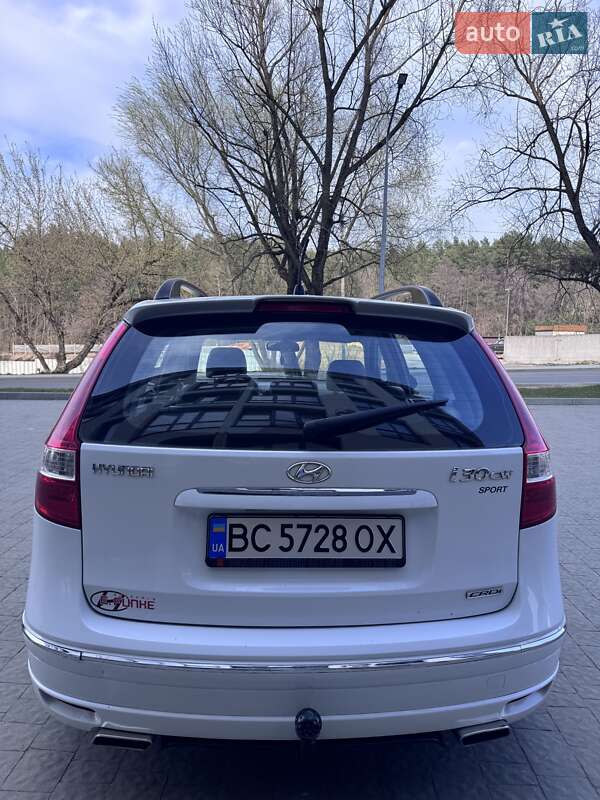 Універсал Hyundai i30 2008 в Новояворівську