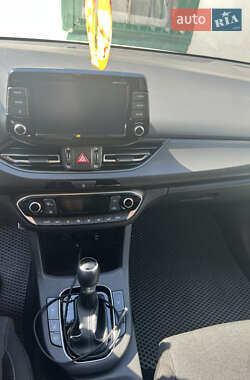 Хэтчбек Hyundai i30 2021 в 
