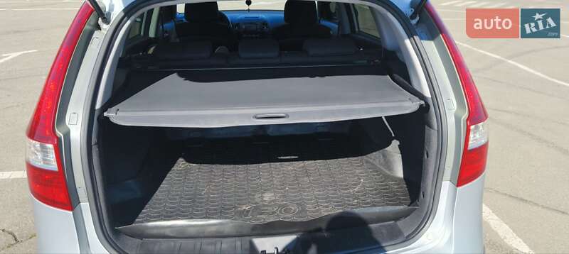 Универсал Hyundai i30 2008 в Одессе фото 7 Универсал Hyundai i30 2008 в Одессе