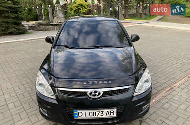 Хэтчбек Hyundai i30 2007 в 