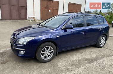 Універсал Hyundai i30 2009 в 