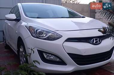 Хэтчбек Hyundai i30 2014 в Харькове