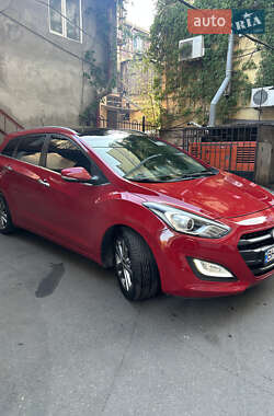 Универсал Hyundai i30 2015 в Одессе