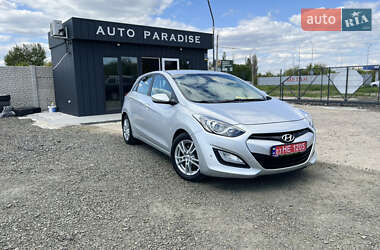 Хэтчбек Hyundai i30 2013 в Луцке