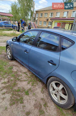 Хэтчбек Hyundai i30 2007 в 