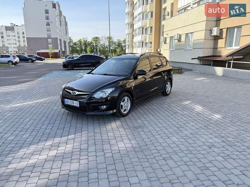 Універсал Hyundai i30 2011 в 