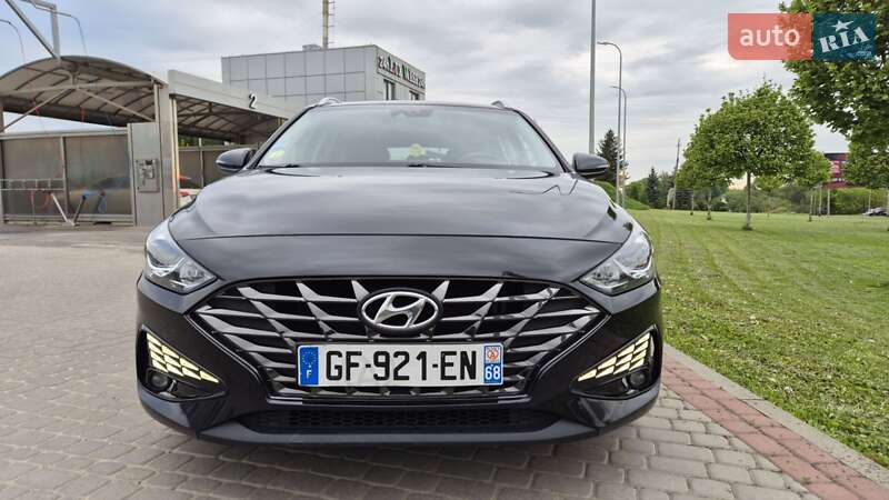 Hyundai i30 2021