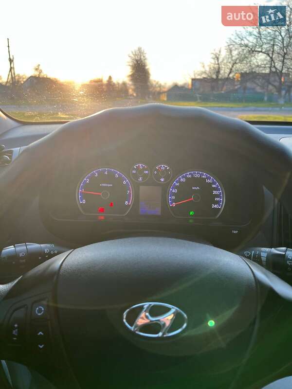 Хетчбек Hyundai i30 2010 в Маньківці