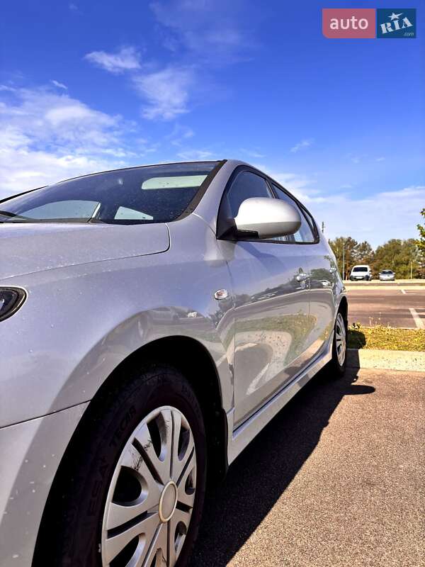 Хетчбек Hyundai i30 2012 в Рівному