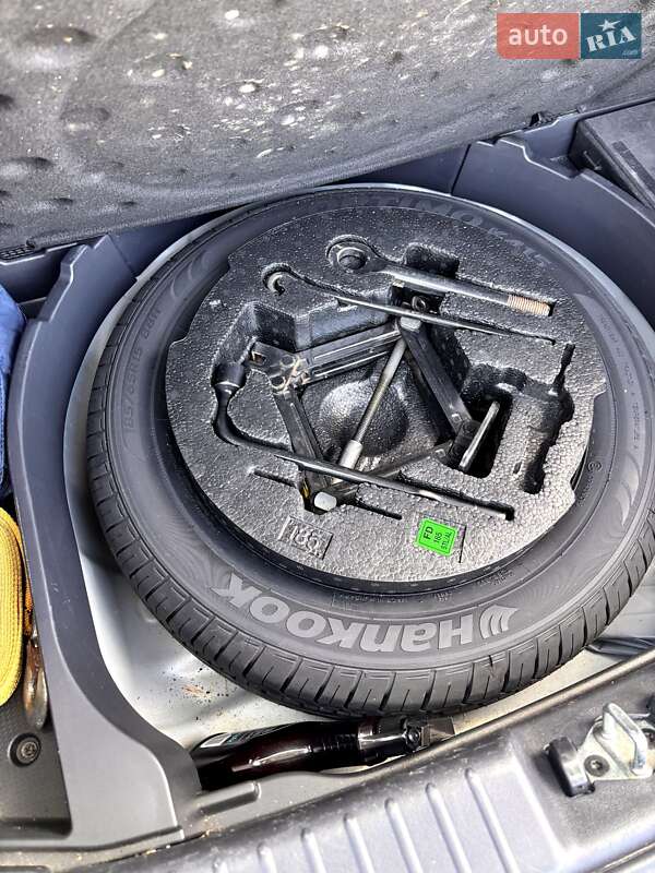 Хетчбек Hyundai i30 2012 в Рівному