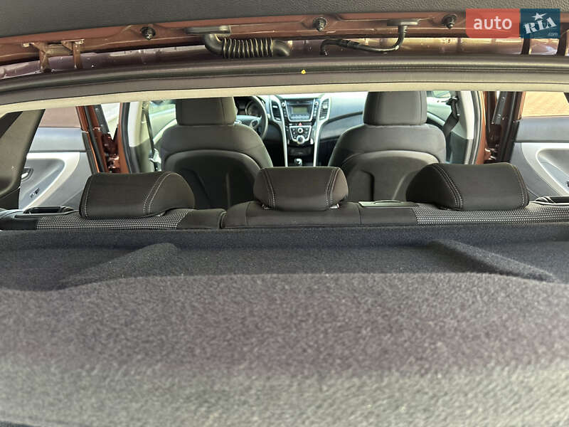 Хетчбек Hyundai i30 2013 в Хмельницькому