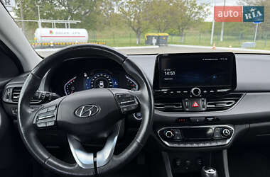 Хетчбек Hyundai i30 2022 в 